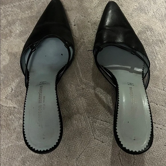 Black Pointed Toe Heels - Picture 5 of 7